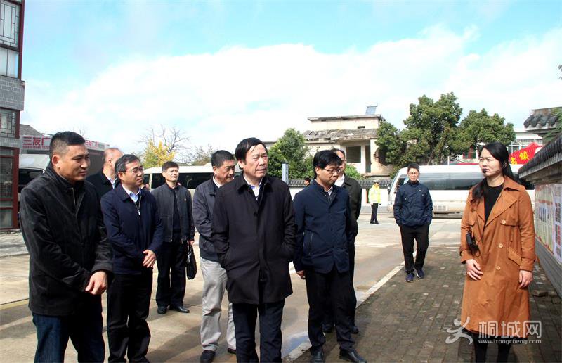 201811081717477989_dyc2PyVa.jpg