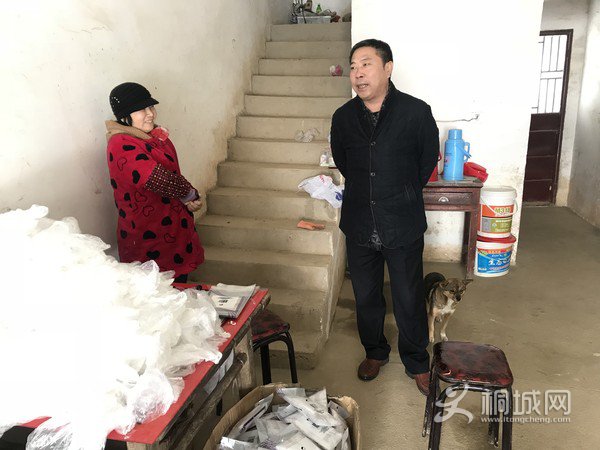 洪时仆.jpg