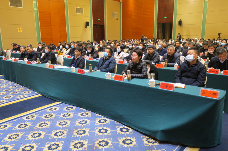 安庆市委宣讲团学习贯彻党的十九届五中全会精神报告会6.jpg
