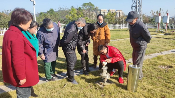 文昌街道西苑社区与市气象局共同开展气象科普活动(图2)