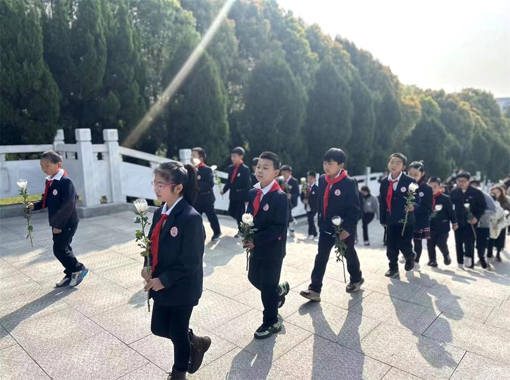 建设.jpg