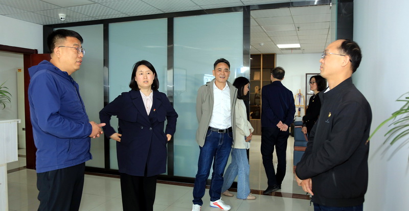 陈文文_桐城网1.jpg