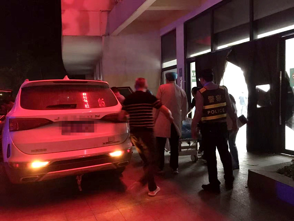 注意车牌号要马赛克！.jpg