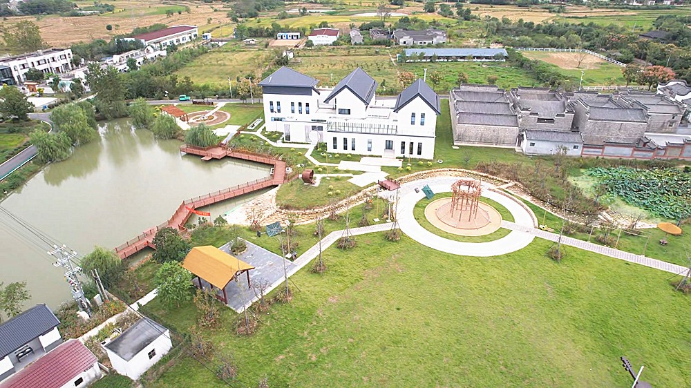 /uploads/image/2025/10/14/740836040ea5d0199068803f8f824b4d.jpg 城乡融合 (2)_副本.jpg