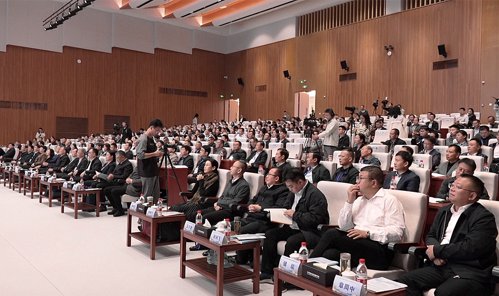 六尺巷研讨会3_副本.jpg