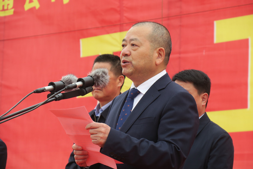 徐应权致辞.JPG