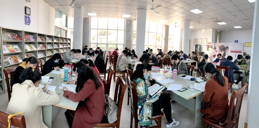 比赛现场.jpg