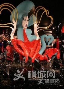比时装周更过瘾的时装游击店